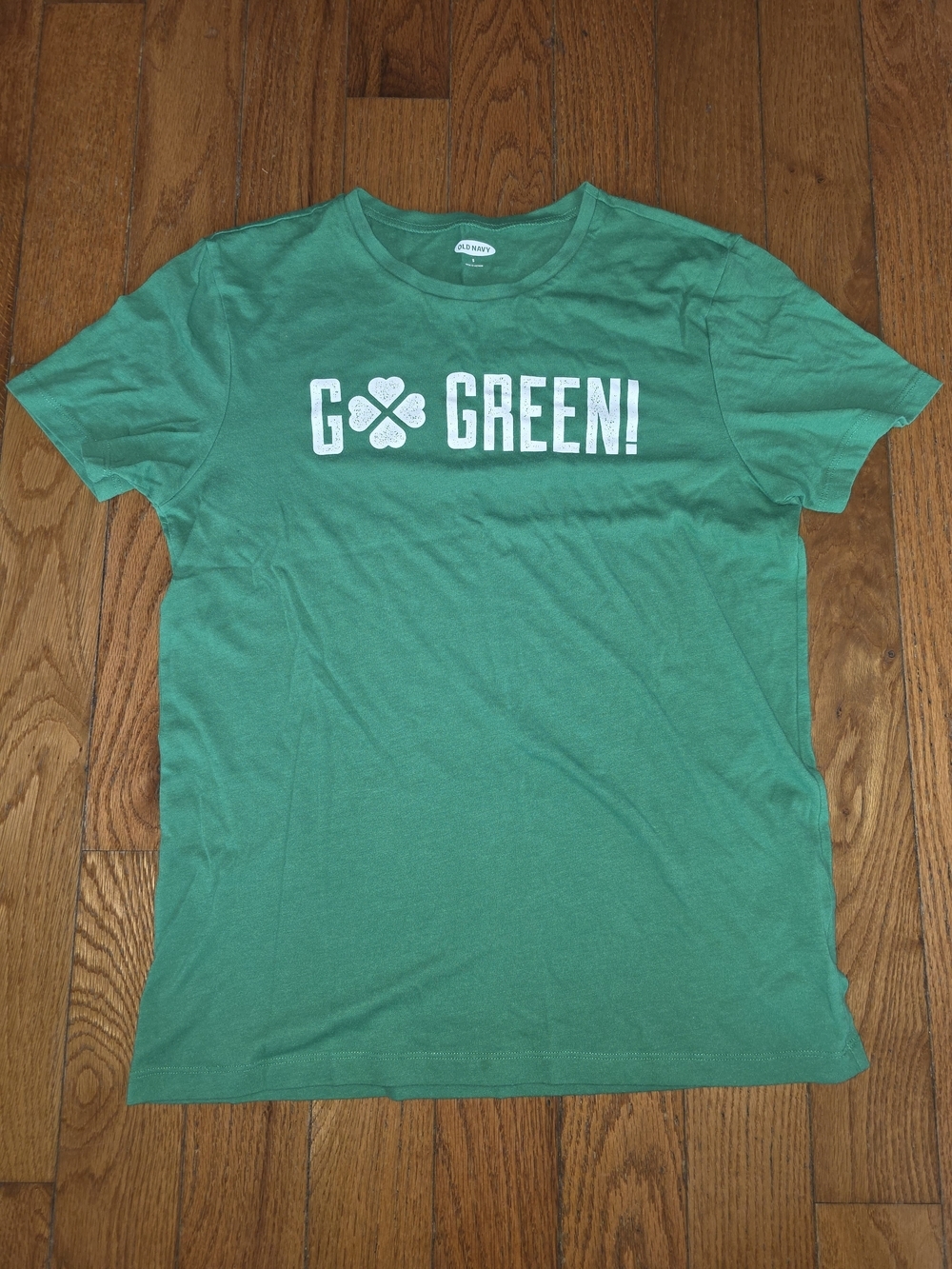 Old Navy Women's Green Short-Sleeve 'GO GREEN!' Graphic Tee